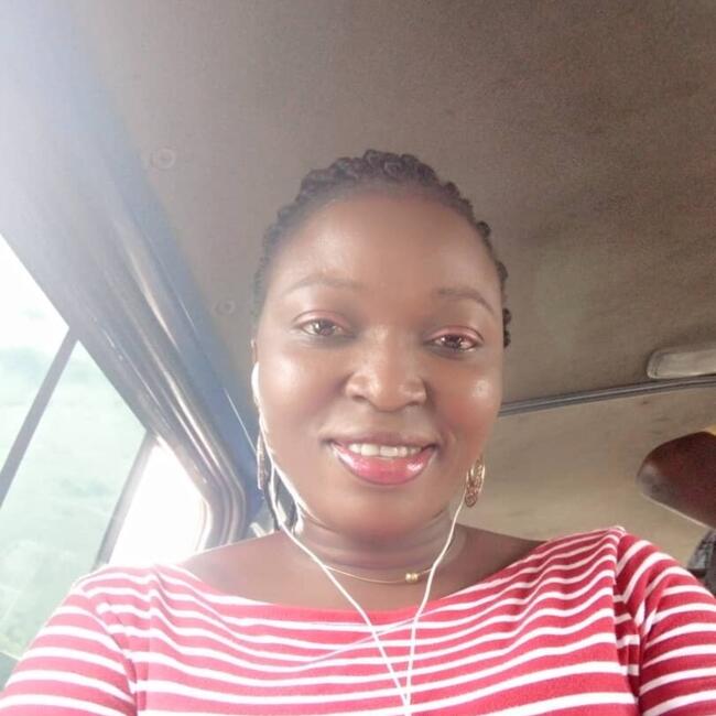 Nanny in Dodowa: Bridge