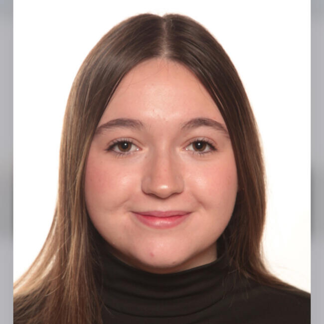 Babysitter in Aspe: Luz