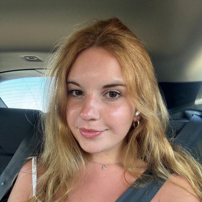Babysitter in Tavarede: Sarah