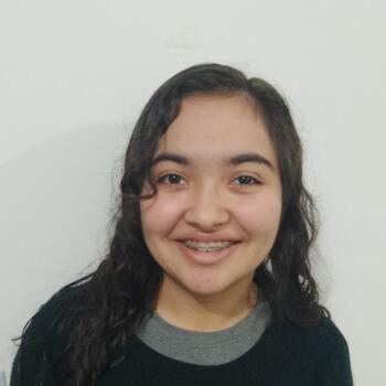 Babysitter in Rio das Pedras: Larissa