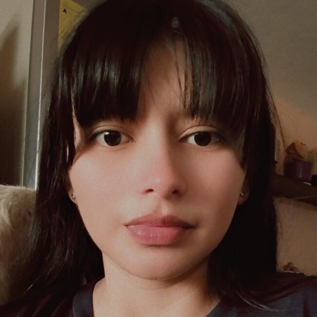 Babysitter in Quito: Paola