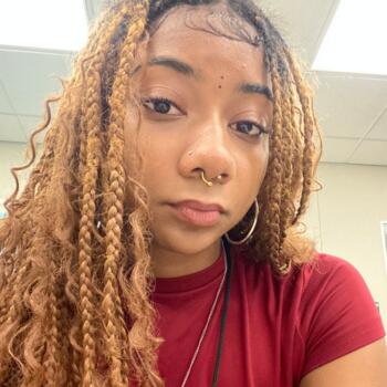 Babysitter in Moreno Valley: Laidisha