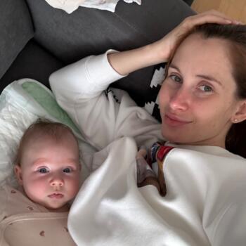Babysitting job in Cascais: babysitting job Алёна