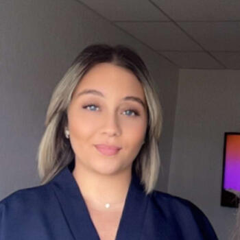 Babysitter in Strasbourg: Sofia