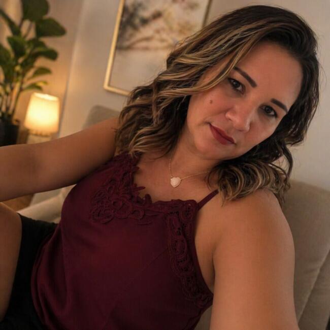 Babysitter in Santarém: Elcilane