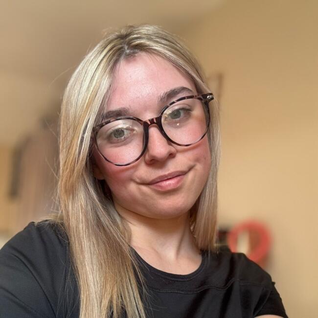 Babysitter in Noailles: Lea