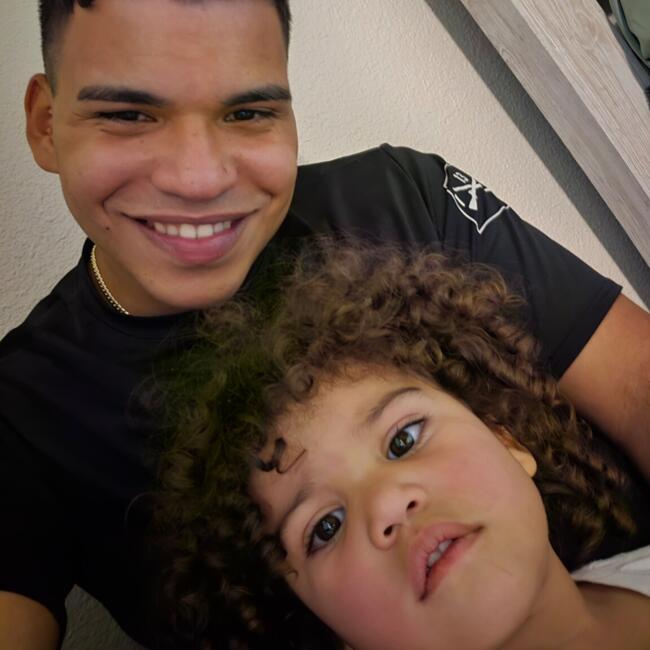 Babysitting job in El Paso: Felix
