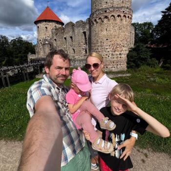 Lapsehoidmise töö asukohas Püünsi: lapsehoidja töö Erkki