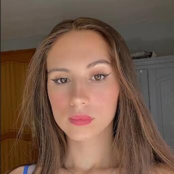 Babysitter in Tourcoing: Estelletbt