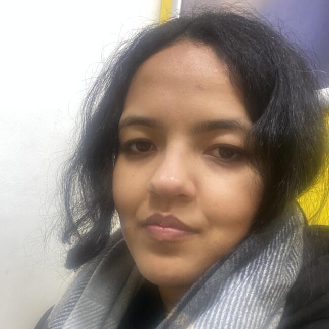 Babysitter in Kénitra: Zineb