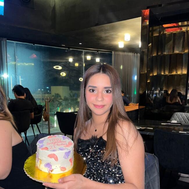 Babysitter in Veracruz: Aylin