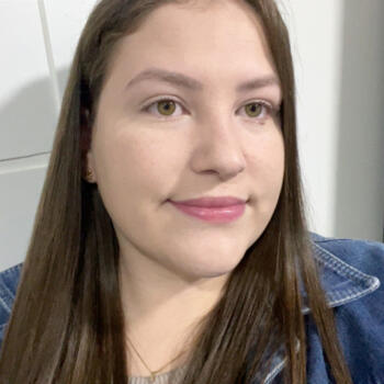Babá em Balneário Camboriú: Maria Eduarda