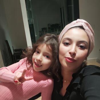 Nanny in Madrid: Hajar