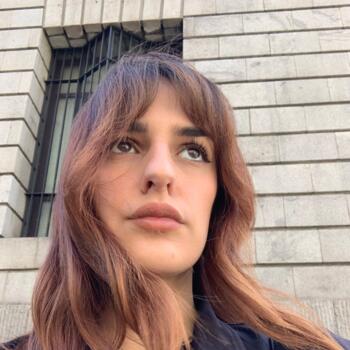 Babysitter in London: Arianna