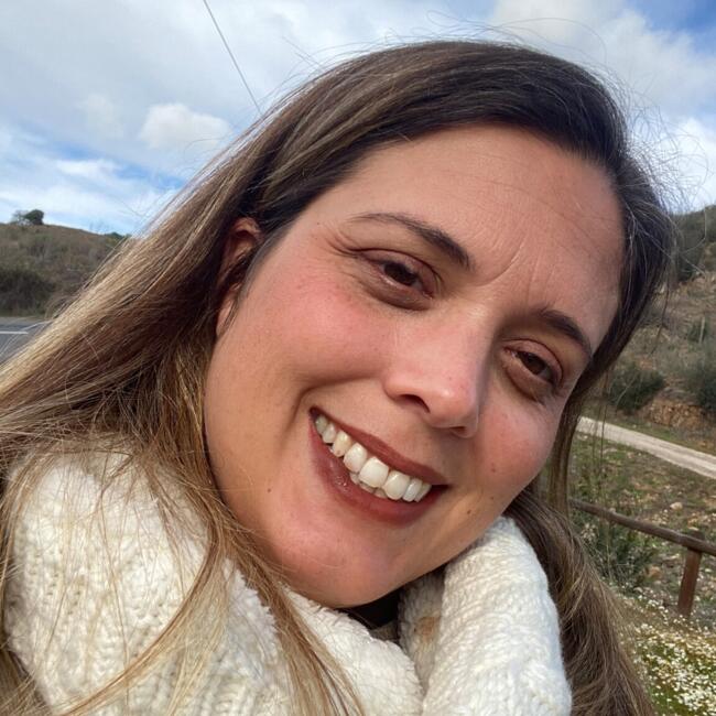 Babysitter in Vila Real de Santo António: Mariana