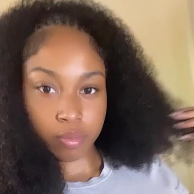 Babysitter in Borough of Queens: Iyana