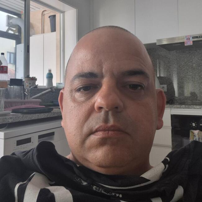 Trabalho de babysitting em Ovar: Rafael