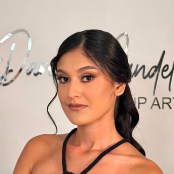 Niñera en Medellín: Laura Valentina