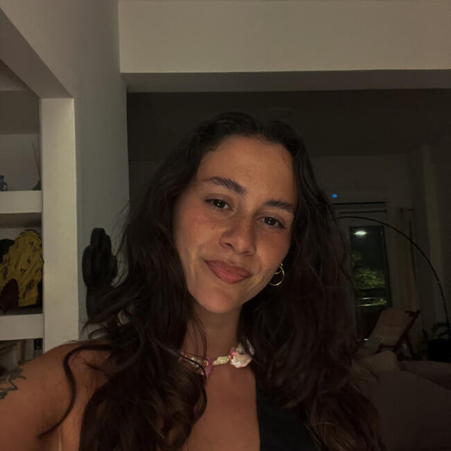 Babysitter in Athens: Argyro Ioakimidou