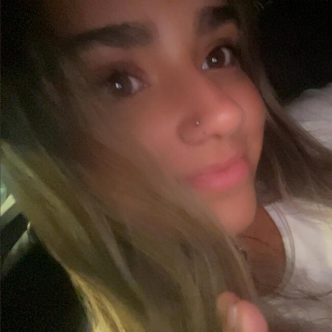 Babysitter στην περιοχή Πειραιάς: Φωτεινή