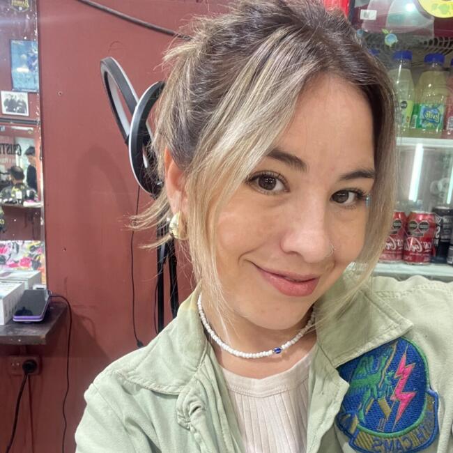 Babysitter in Pilar: Rocio Valdez