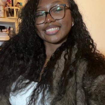 Babysitter in Saint-Michel-sur-Orge: Amelie