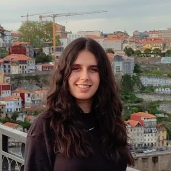 Babysitter in Viseu: Lara