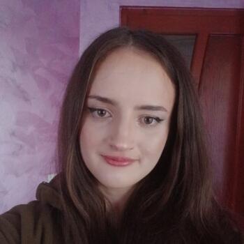 Babysitter in Oradea: Mădălina