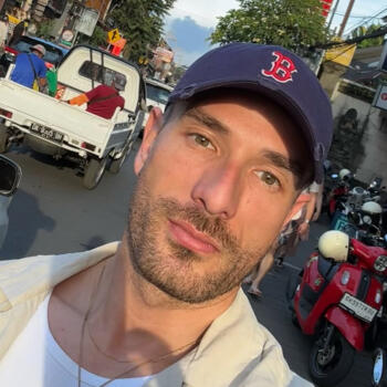 Babysitting job in Toronto: babysitting job Travis
