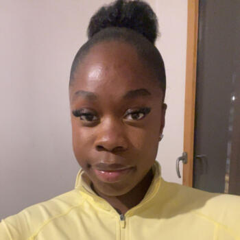 Babysitter in Pantin: Kani