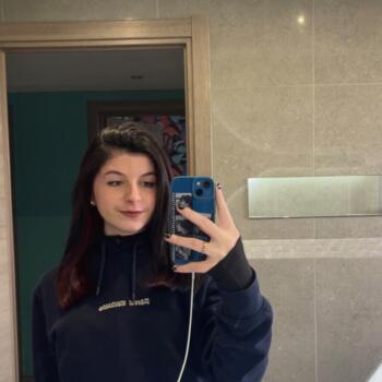 Baby-sitter Mondelange: Liana