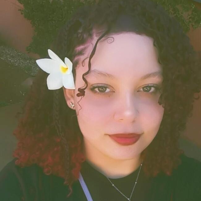 Babá em Barretos: Izabelli