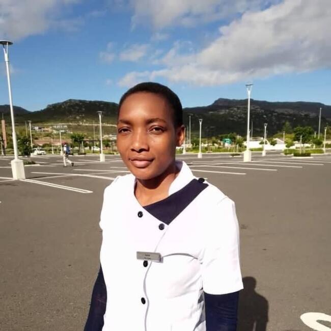 Babysitter in Cape Town: Sesedzai