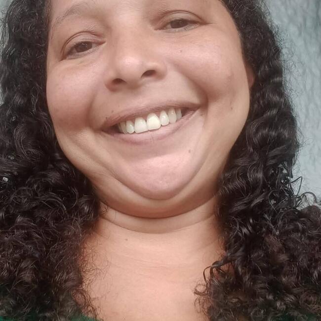 Babysitter in Belém: Daniele viana