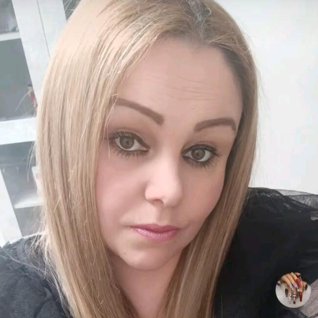 Job de garde d'enfants à Tourcoing: Adel