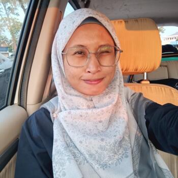 Babysitter in Bandar Puncak Alam: Puteri