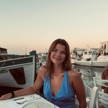 Babysitter in London: Alice