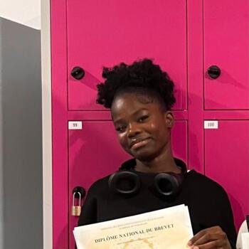 Babysitter in Bagneux: Agnes