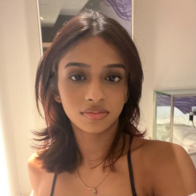 位于新加坡的临时保姆: Humaira 