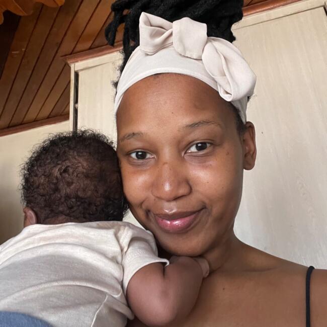 Babysitting job in Katlehong: Phumzile