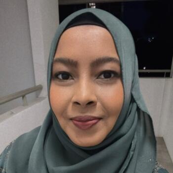 家长 Singapore Island: Habisha