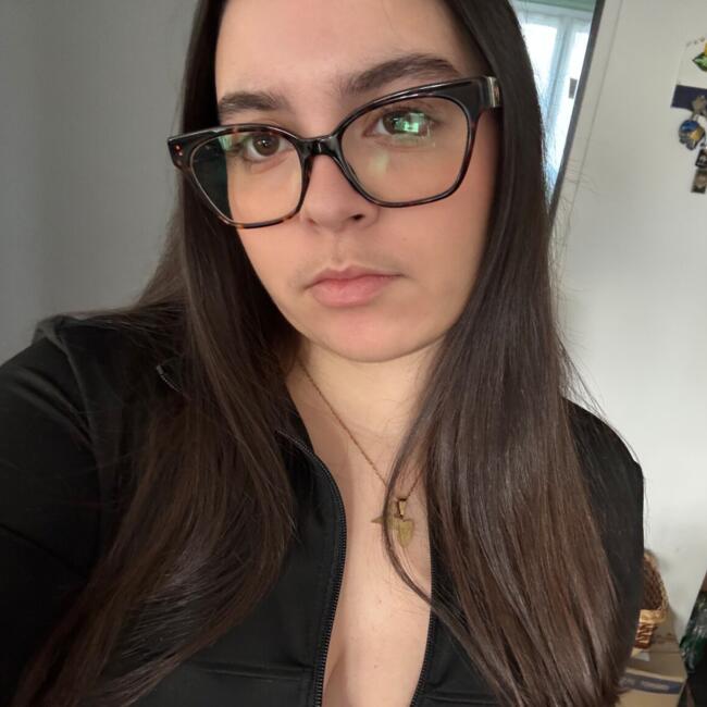 Babysitter in Vitry-sur-Seine: Marine