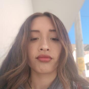 Babysitter Cajamarca: EMMY
