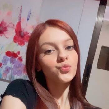 Babysitter in San Isidro (Vázquez de Coronado): Mónica