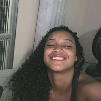 Babysitter in Recife: Beatriz