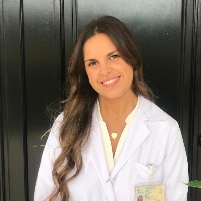 Babysitter em Benedita: Beatriz