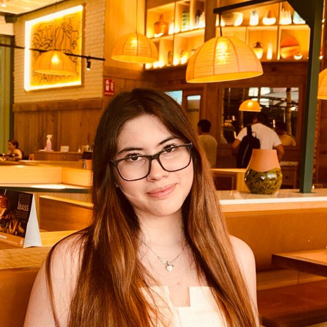 Babysitter in Alcorcón: Valentina