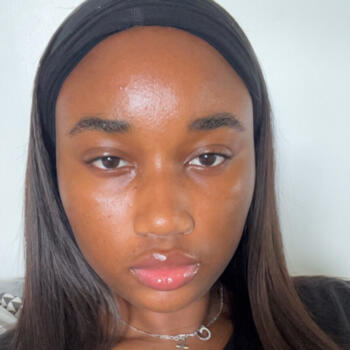 Babysitter Nanterre: Oceane