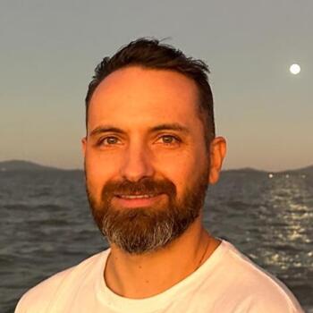 Emprego de babá em Tubarão: emprego de babá Mateus