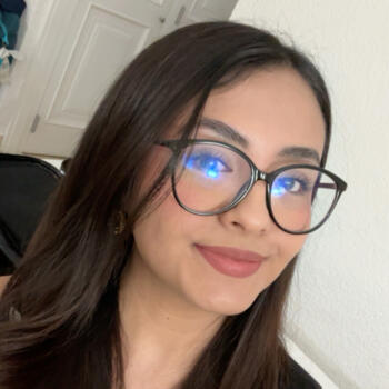 Babysitter Apodaca: Edith Alejandra Rodriguez